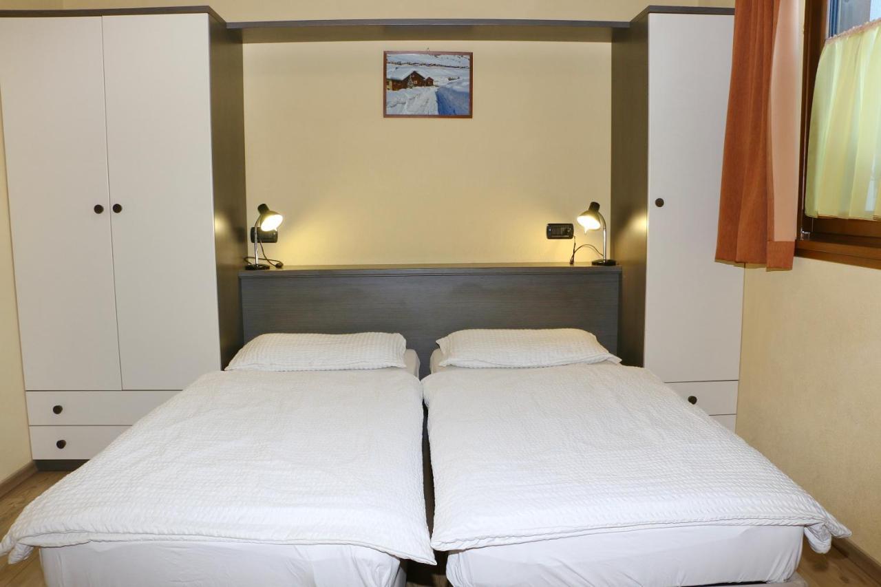 Ferienwohnung Casa Peri Livigno Exterior foto