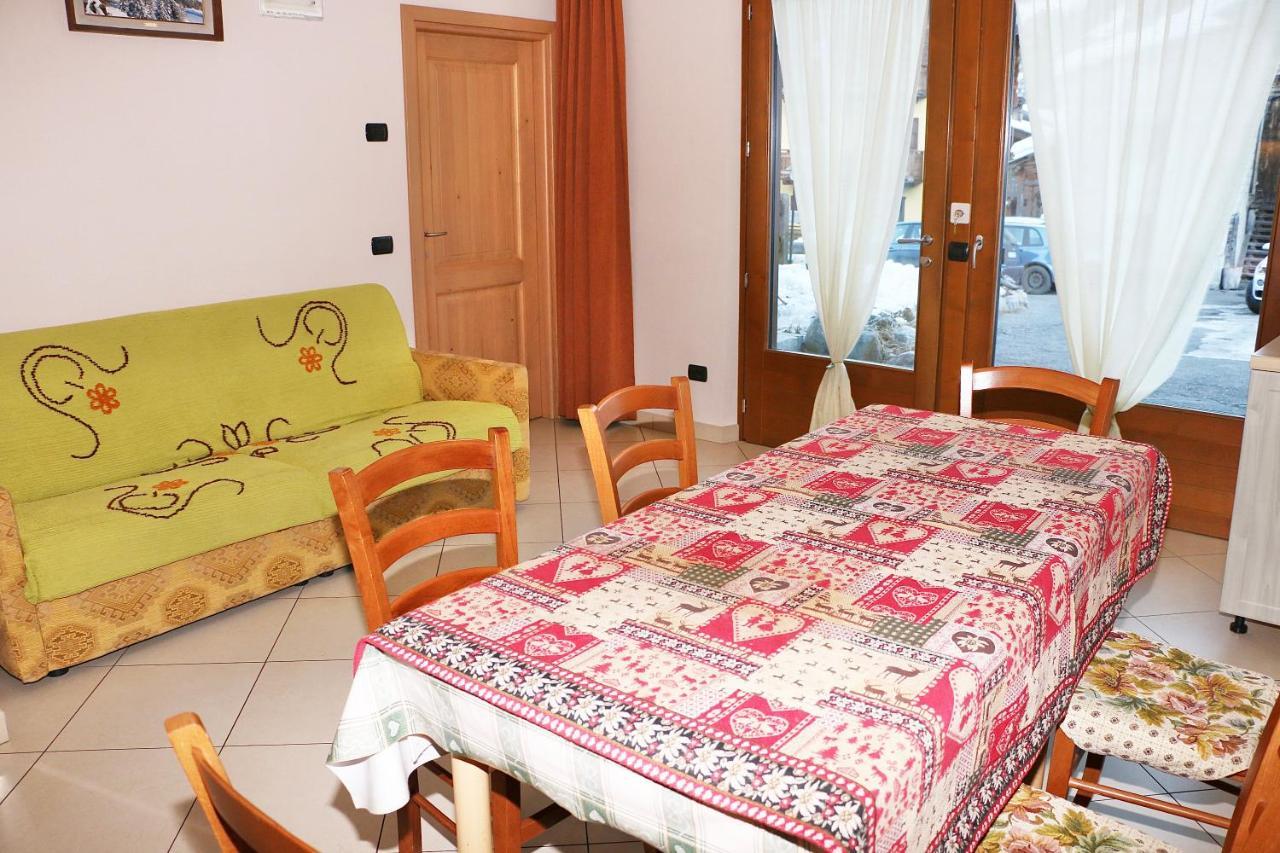 Ferienwohnung Casa Peri Livigno Exterior foto